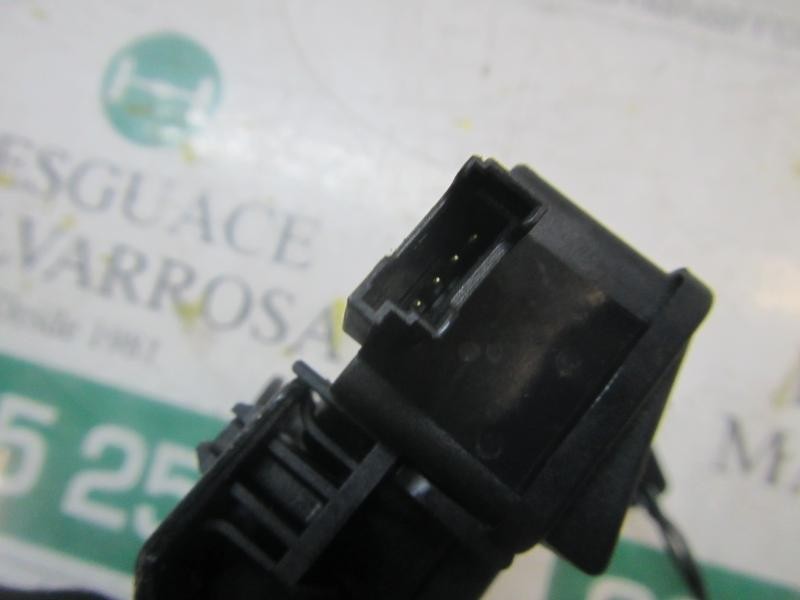 Recambio de cerradura maletero / porton para bmw serie 1 berlina (e81/e87) 118d referencia OEM IAM 51247840617  