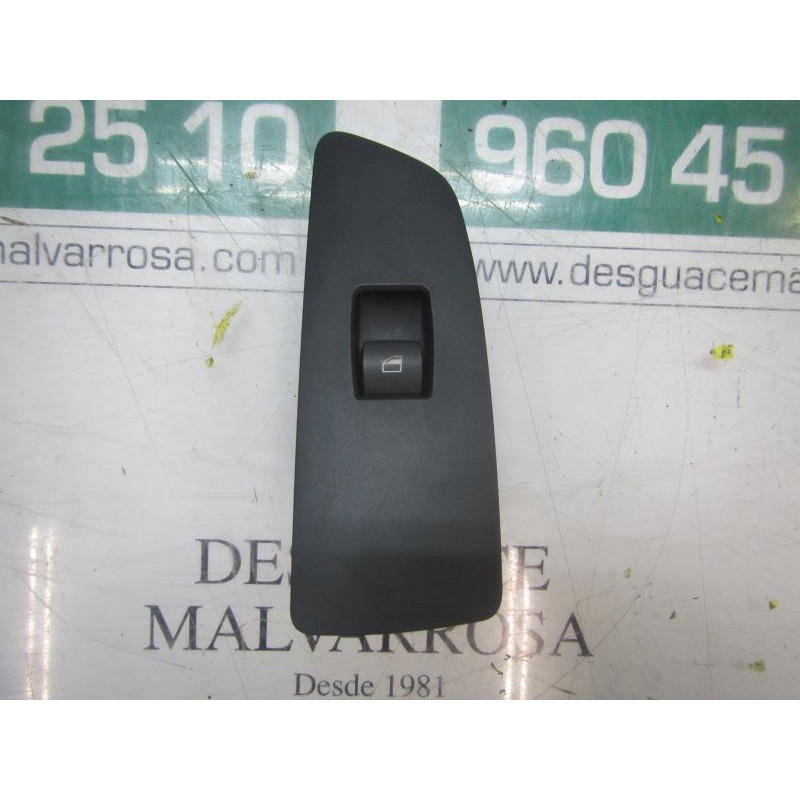 Recambio de mando elevalunas delantero derecho para bmw serie 1 berlina (e81/e87) 118d referencia OEM IAM 61316970247  