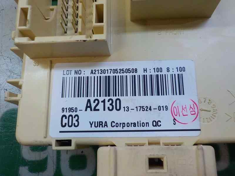 Recambio de caja reles / fusibles para kia cee´d business referencia OEM IAM 91950A2130 91950A2130 17524019