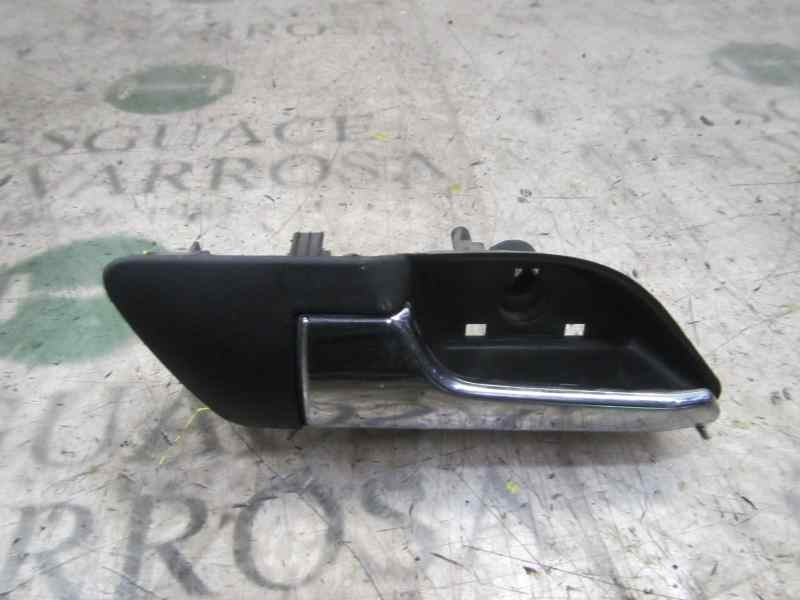 Recambio de maneta interior delantera izquierda para opel tigra twin top 1.4 16v referencia OEM IAM   