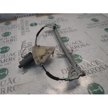 ELEVALUNAS TRASERO DERECHO 