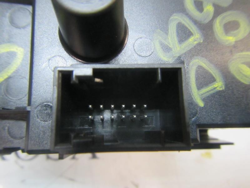 Recambio de mando luces para bmw serie 1 berlina (e81/e87) 118d referencia OEM IAM 61316945874 693279503 