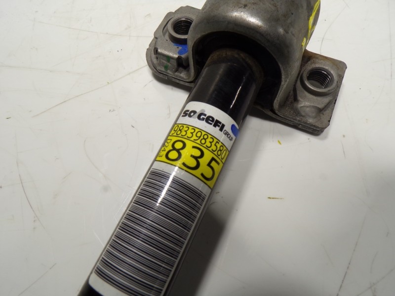 Recambio de barra estabilizadora delantera para toyota proace city 1.5 dci referencia OEM IAM  9833983580 