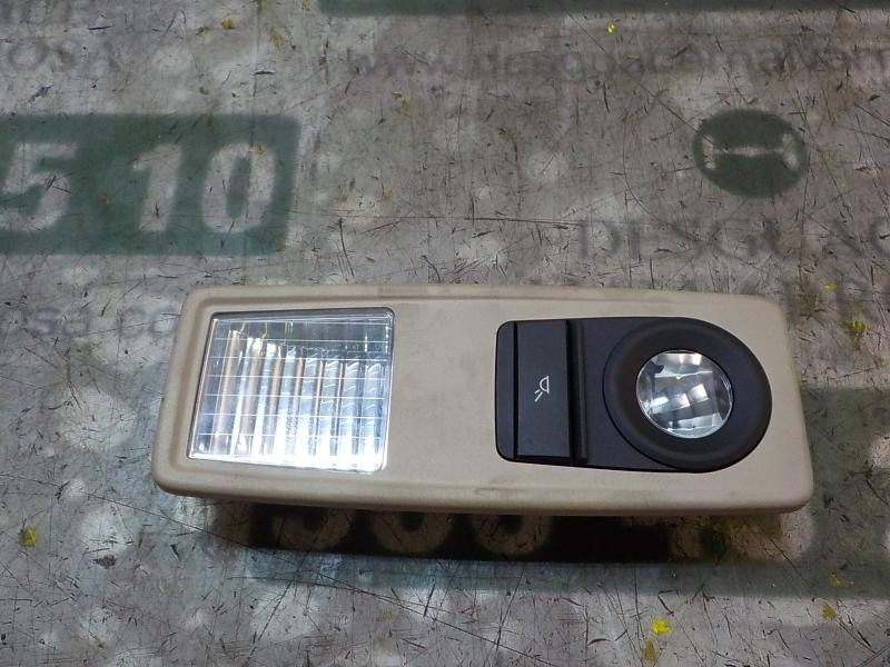 Recambio de piloto interior para bmw serie 5 touring (f11) 520d referencia OEM IAM 63319202921  