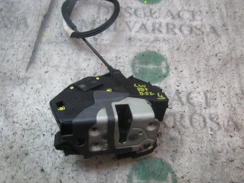 Recambio de cerradura puerta delantera izquierda para ford c-max titanium referencia OEM IAM 2049023  