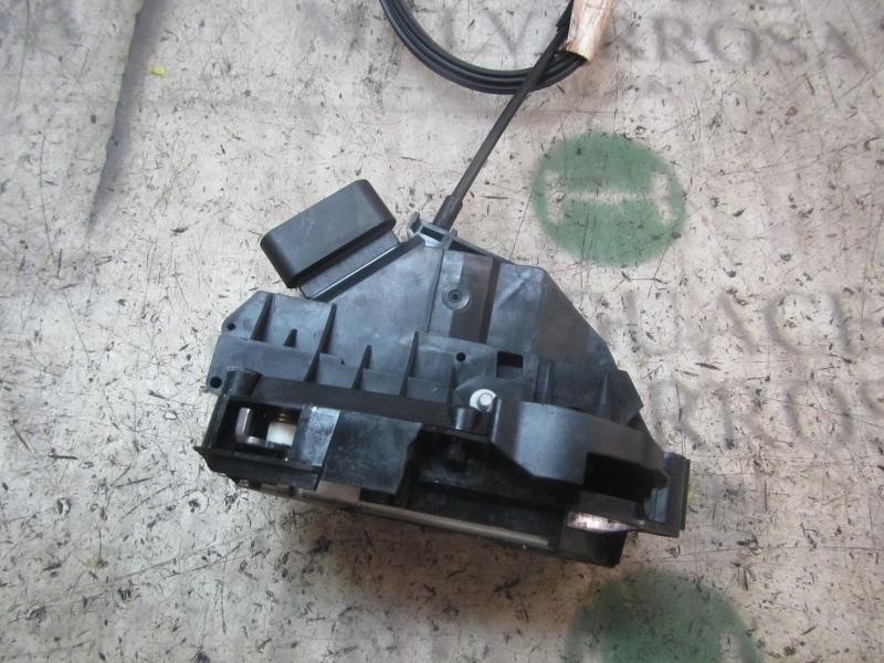 Recambio de cerradura puerta delantera izquierda para ford c-max titanium referencia OEM IAM 2049023  