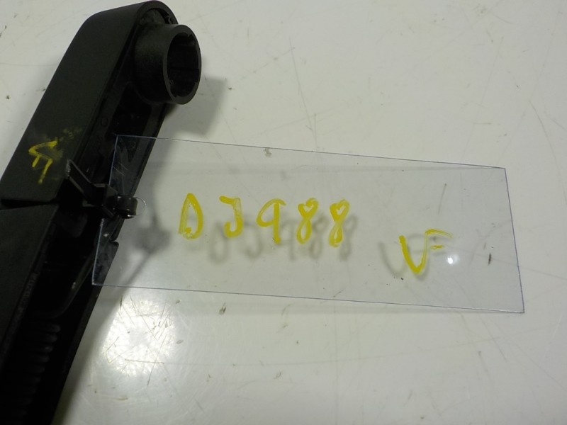 Recambio de brazo limpia trasero para toyota proace city 1.5 dci referencia OEM IAM   