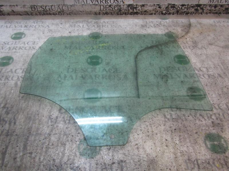 Recambio de cristal puerta trasero derecho para ford c-max titanium referencia OEM IAM 1699794  