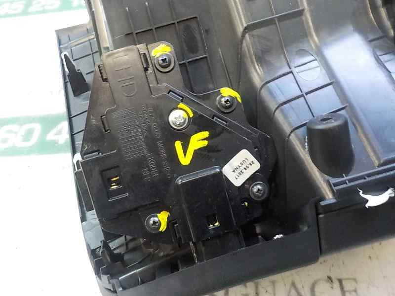 Recambio de guantera para kia cee´d business referencia OEM IAM 84540A2000WK  