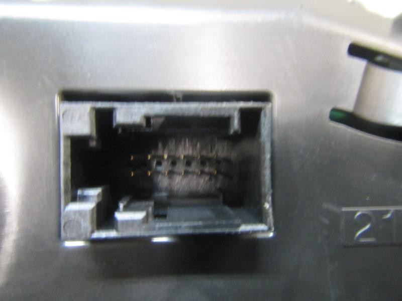 Recambio de cuadro instrumentos para ford c-max titanium referencia OEM IAM 5580301  