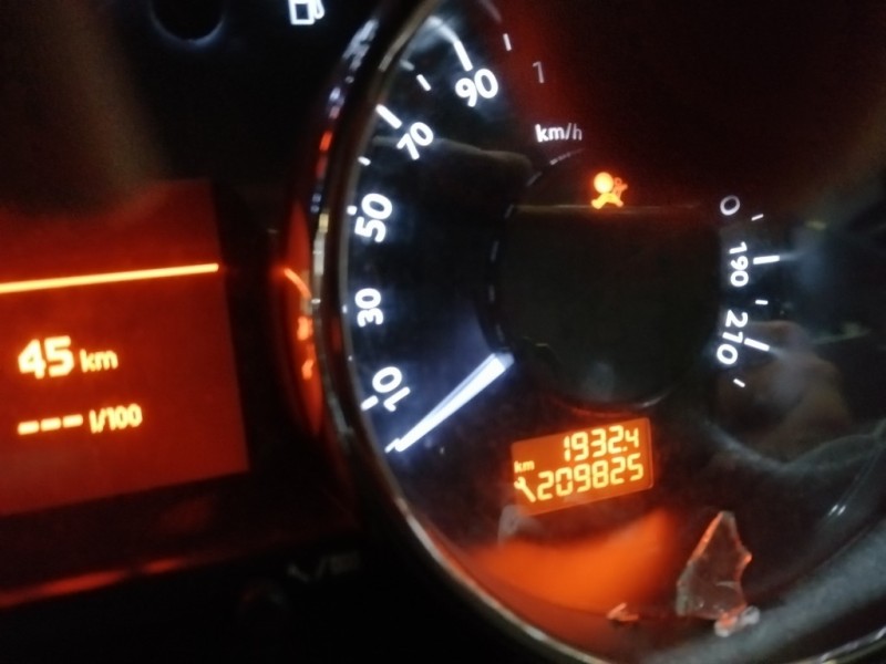 Recambio de cuadro instrumentos para peugeot 3008 1.6 hdi fap referencia OEM IAM   