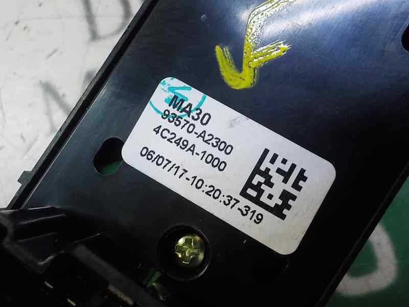 Recambio de mando elevalunas delantero izquierdo para kia cee´d business referencia OEM IAM 93570A2300WK 93570A2300 4C249A1000
