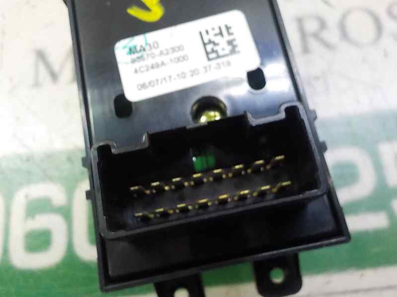 Recambio de mando elevalunas delantero izquierdo para kia cee´d business referencia OEM IAM 93570A2300WK 93570A2300 4C249A1000