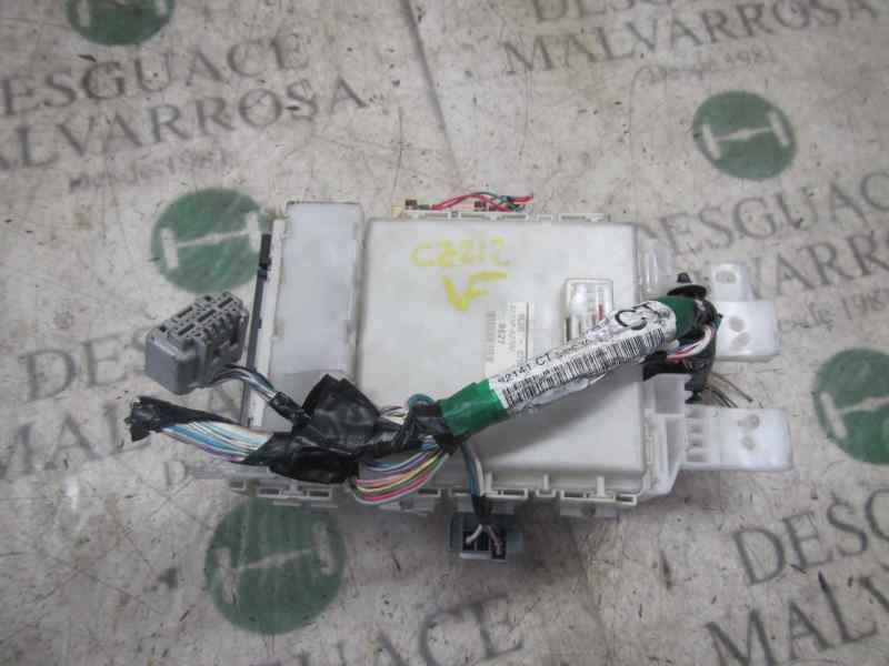 Recambio de caja reles / fusibles para toyota yaris (ksp9/scp9/nlp9) 1.4 turbodiesel cat referencia OEM IAM   