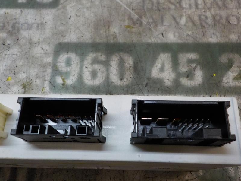 Recambio de modulo electronico para bmw serie 5 touring (f11) 520d referencia OEM IAM 61357394651 61357394651 F005V01606