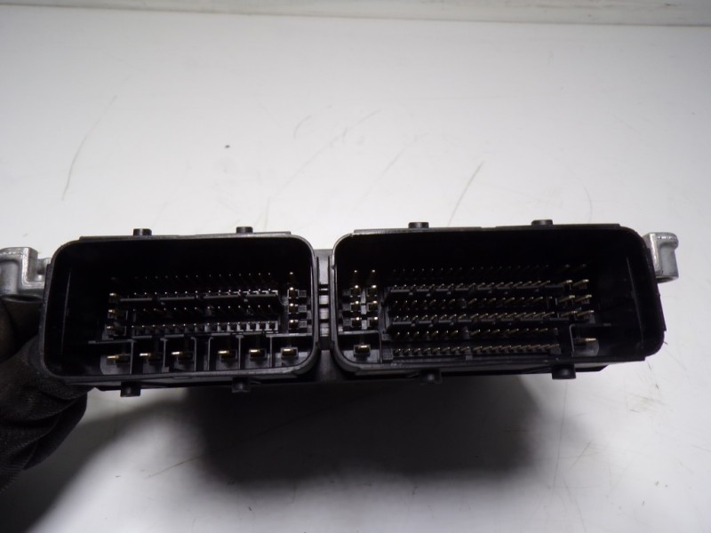 Recambio de centralita motor uce para toyota proace city 1.5 dci referencia OEM IAM  9841351080 