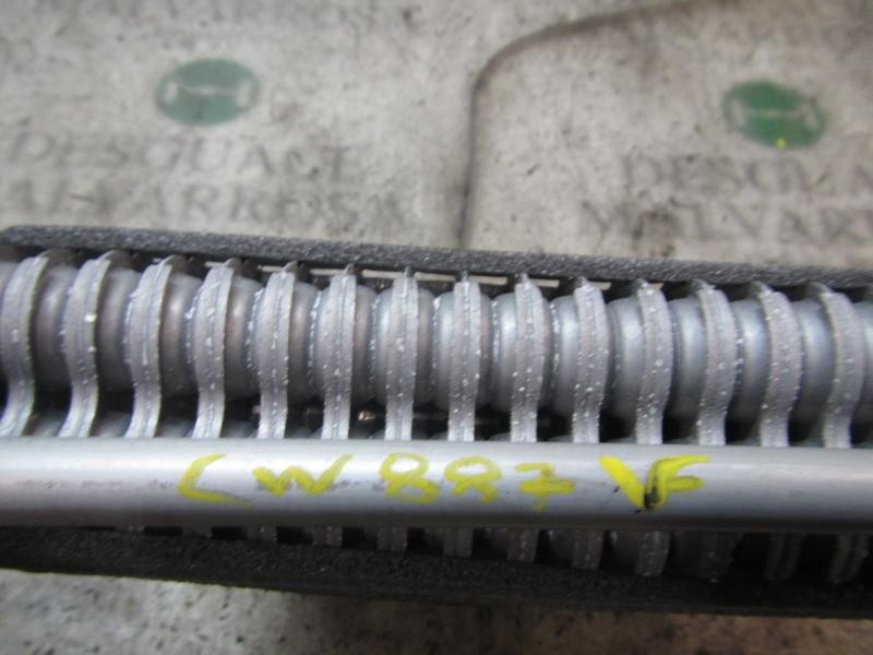 Recambio de evaporador aire acondicionado para ford c-max titanium referencia OEM IAM 5129677  