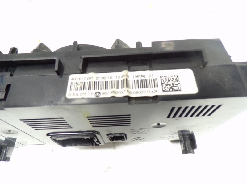 Recambio de mando climatizador para peugeot 3008 1.6 hdi fap referencia OEM IAM   