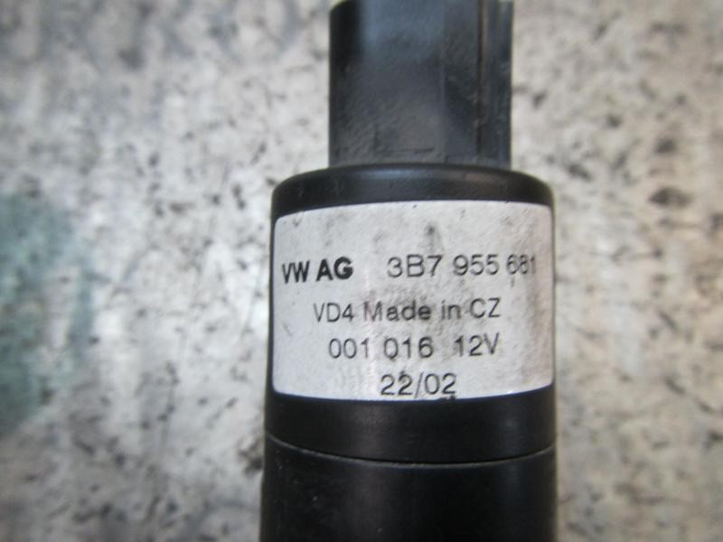 Recambio de bomba limpia para audi a4 avant (8e) 2.5 tdi (120kw) referencia OEM IAM 3B7955681 3B7955681 