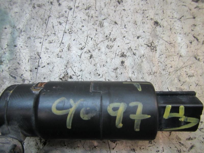 Recambio de bomba limpia para audi a4 avant (8e) 2.5 tdi (120kw) referencia OEM IAM 3B7955681 3B7955681 