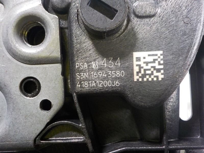 Recambio de cerradura puerta delantera izquierda para toyota proace city 1.5 dci referencia OEM IAM  163434 