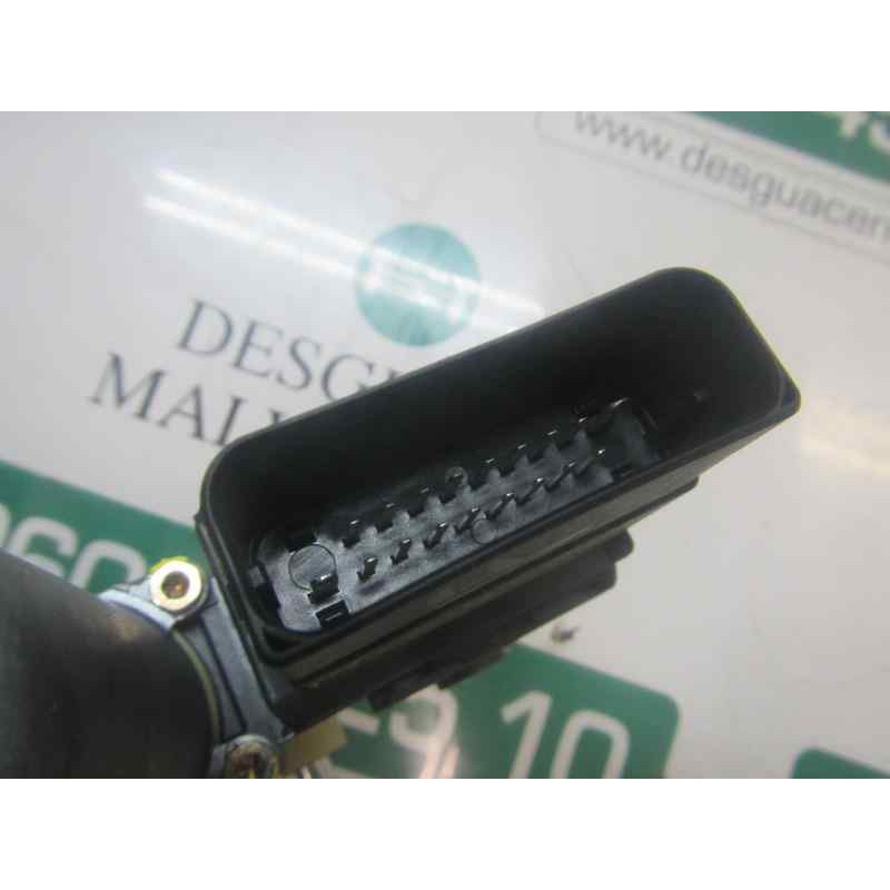 Recambio de motor elevalunas trasero derecho para volkswagen golf iv berlina (1j1) 1.6 16v referencia OEM IAM   