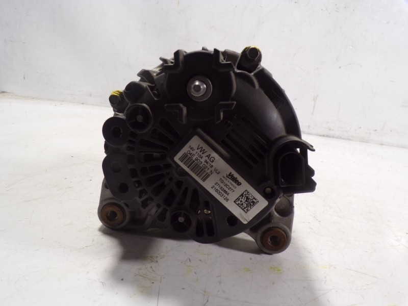 Recambio de alternador para seat leon (5f1) 1.2 tsi referencia OEM IAM 04E903015 04E903021N 