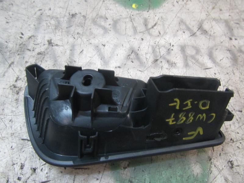 Recambio de maneta interior delantera izquierda para ford c-max titanium referencia OEM IAM 1755051  