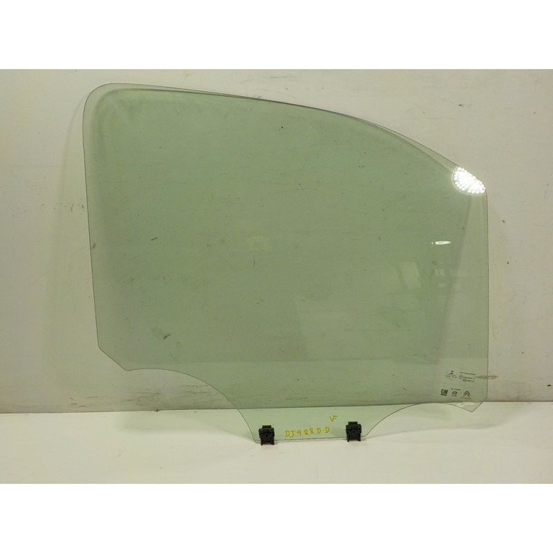 Recambio de cristal puerta delantero derecho para toyota proace city 1.5 dci referencia OEM IAM   