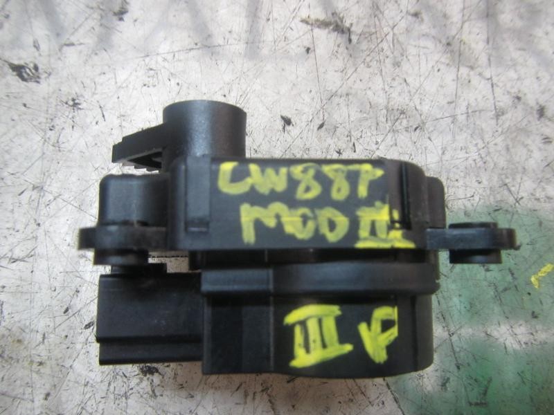 Recambio de motor apertura trampillas climatizador para ford c-max titanium referencia OEM IAM 1786200  