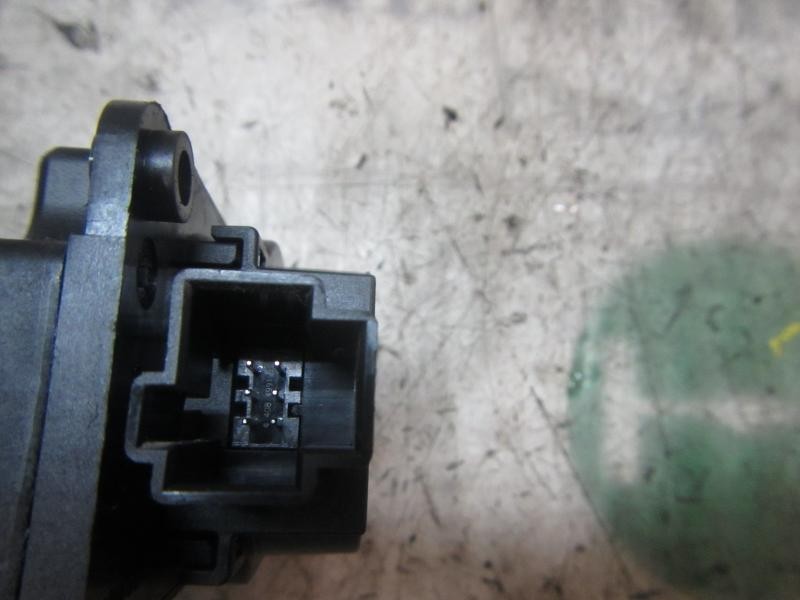 Recambio de motor apertura trampillas climatizador para ford c-max titanium referencia OEM IAM 1786200  