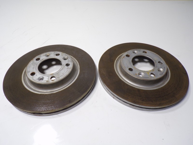 Recambio de disco freno delantero para toyota proace city 1.5 dci referencia OEM IAM   