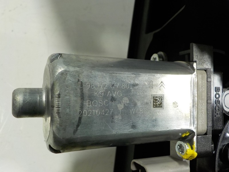 Recambio de elevalunas delantero izquierdo para toyota proace city 1.5 dci referencia OEM IAM  98172121800 