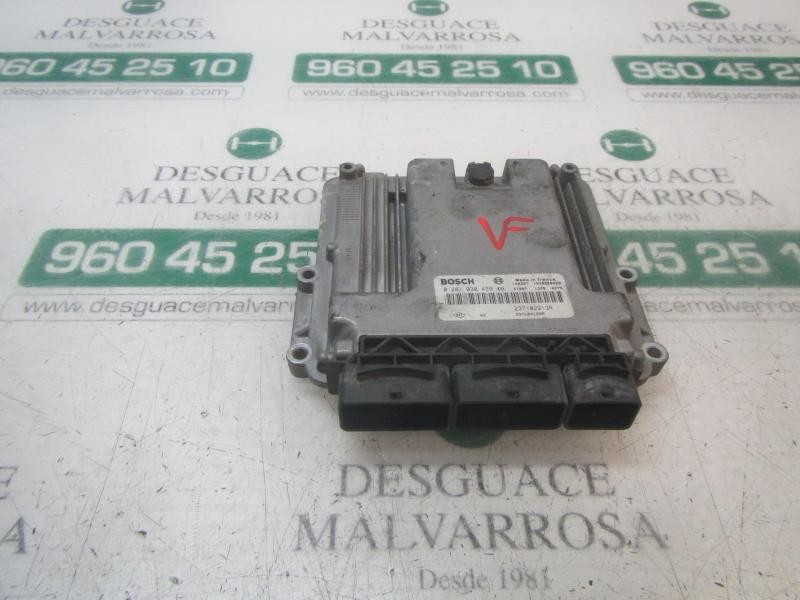 Recambio de centralita motor uce para dacia dokker express ambiance referencia OEM IAM 237104128R 277102213R 0281030439