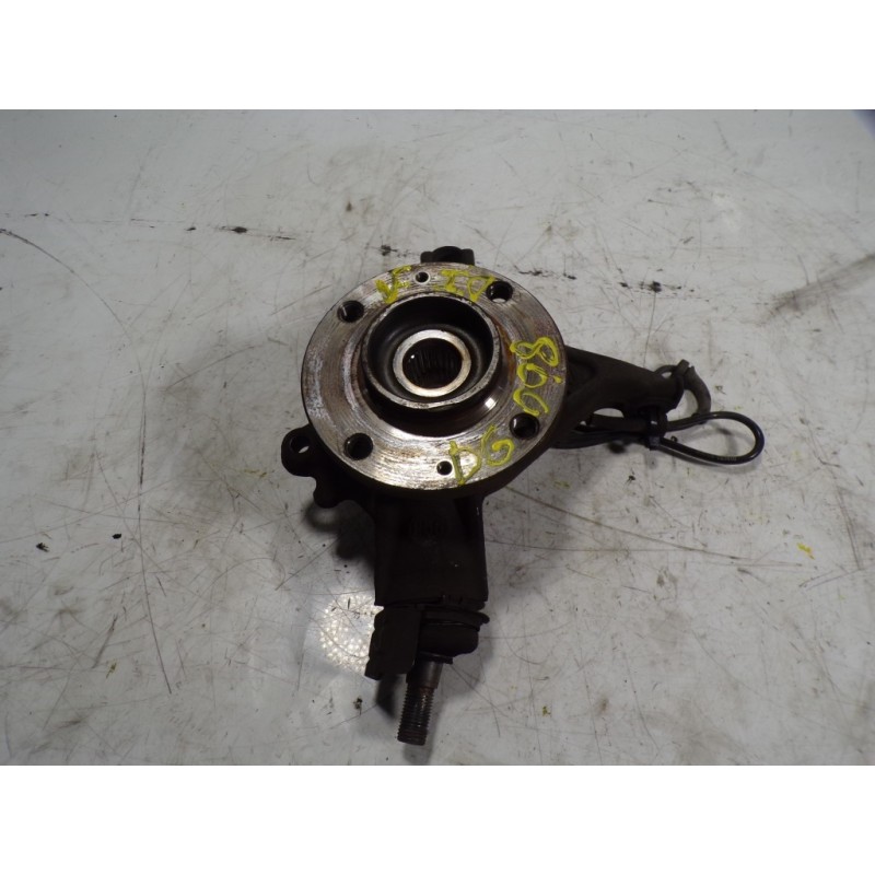 Recambio de mangueta delantera izquierda para peugeot partner kasten 1.6 16v hdi fap referencia OEM IAM 364696  