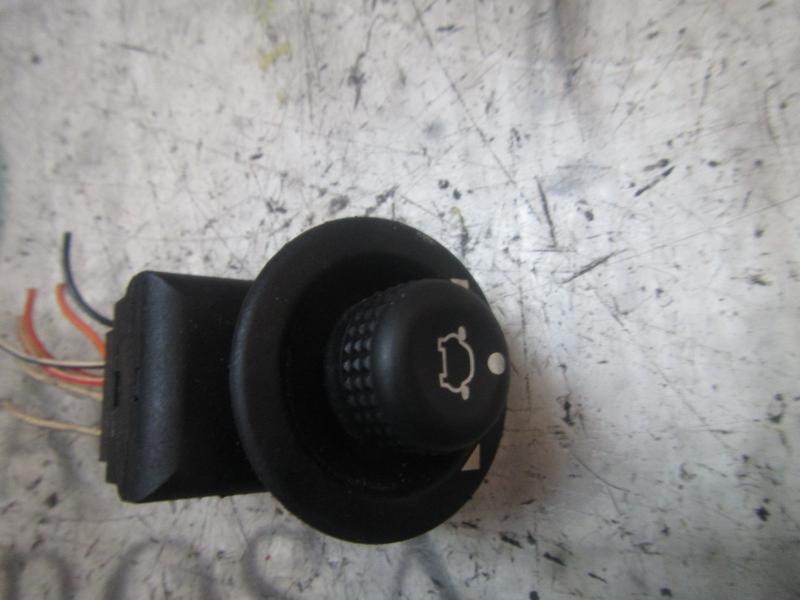 Recambio de mando retrovisor para ford mondeo berlina (gd) ambiente referencia OEM IAM   