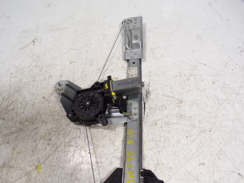 Recambio de elevalunas delantero derecho para dacia sandero stepway referencia OEM IAM 807209299R 807209299R 