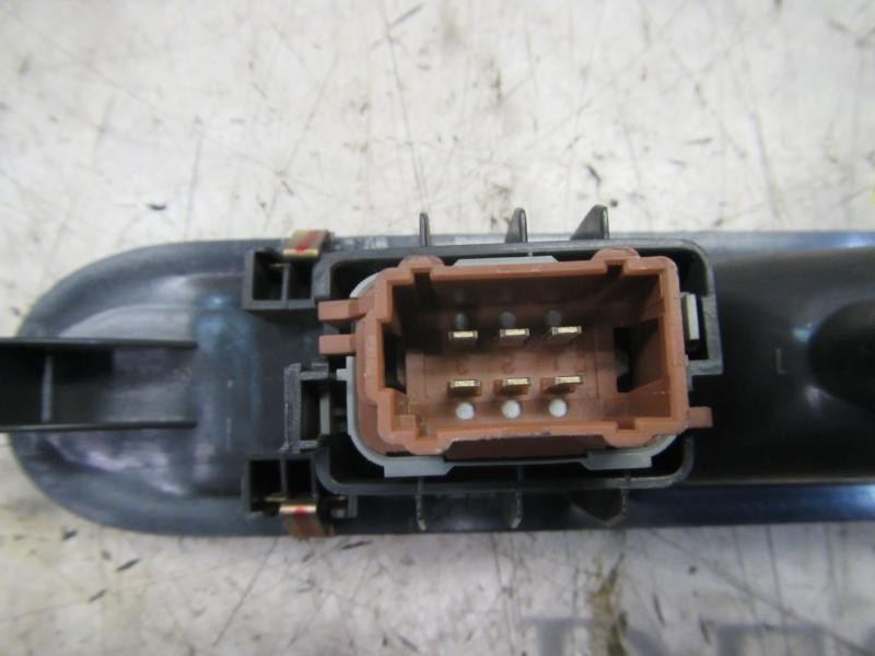 Recambio de mando elevalunas trasero derecho para renault espace iv (jk0) grand espace dynamique referencia OEM IAM   