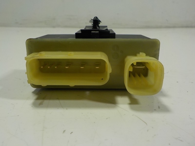 Recambio de modulo electronico para toyota proace city 1.5 dci referencia OEM IAM  9662570880 