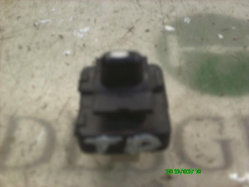 Recambio de mando elevalunas trasero derecho para gmc chevrolet alero 2.4 ltr piel referencia OEM IAM   