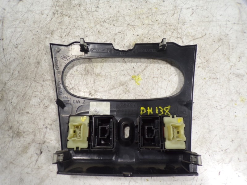 Recambio de mando elevalunas delantero izquierdo para dacia sandero stepway referencia OEM IAM 254214937R  