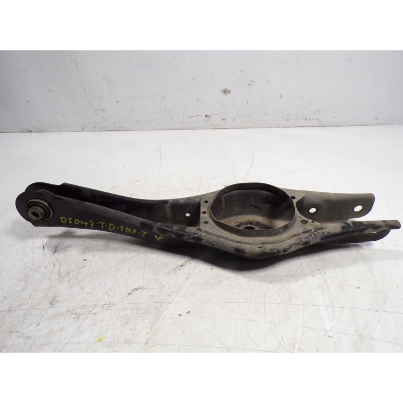 Recambio de brazo suspension inferior trasero derecho para kia ceed 1.6 crdi cat referencia OEM IAM 55220G4AA0  