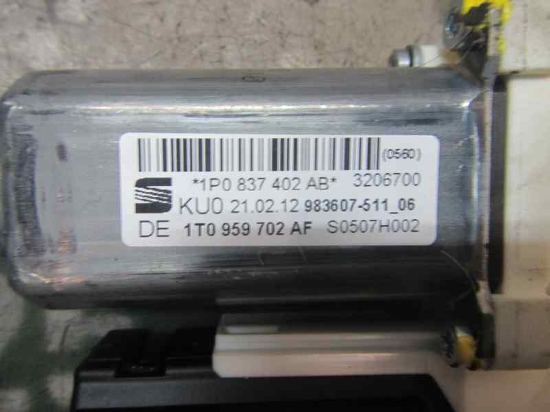 Recambio de motor elevalunas delantero derecho para seat leon (1p1) reference copa referencia OEM IAM 3C8959702Z01 1P0837402AB 