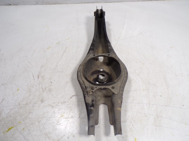 Recambio de brazo suspension inferior trasero derecho para kia ceed 1.6 crdi cat referencia OEM IAM 55220G4AA0  