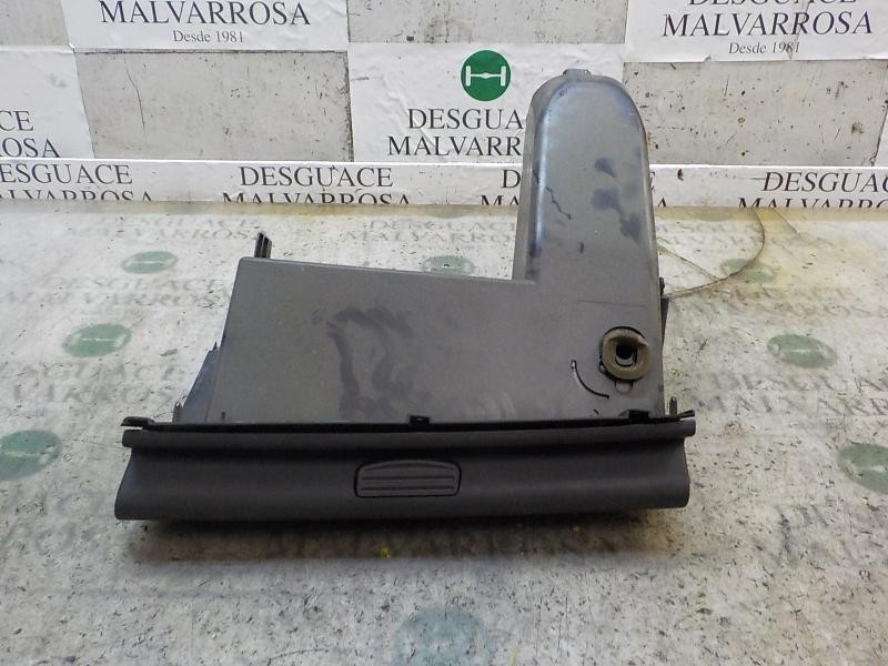 Recambio de guantera para mitsubishi colt berlina 3 (cz) referencia OEM IAM   