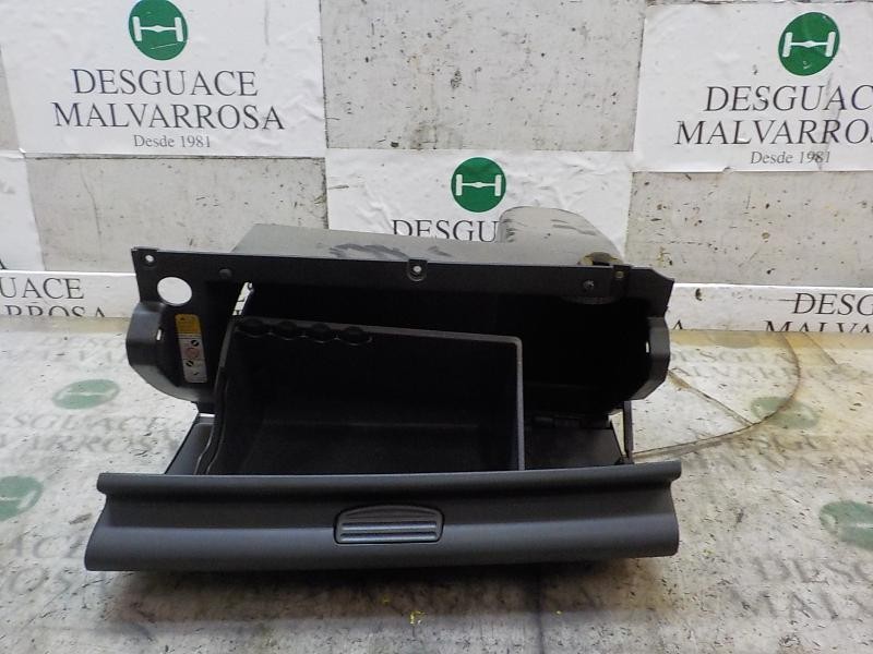 Recambio de guantera para mitsubishi colt berlina 3 (cz) referencia OEM IAM   