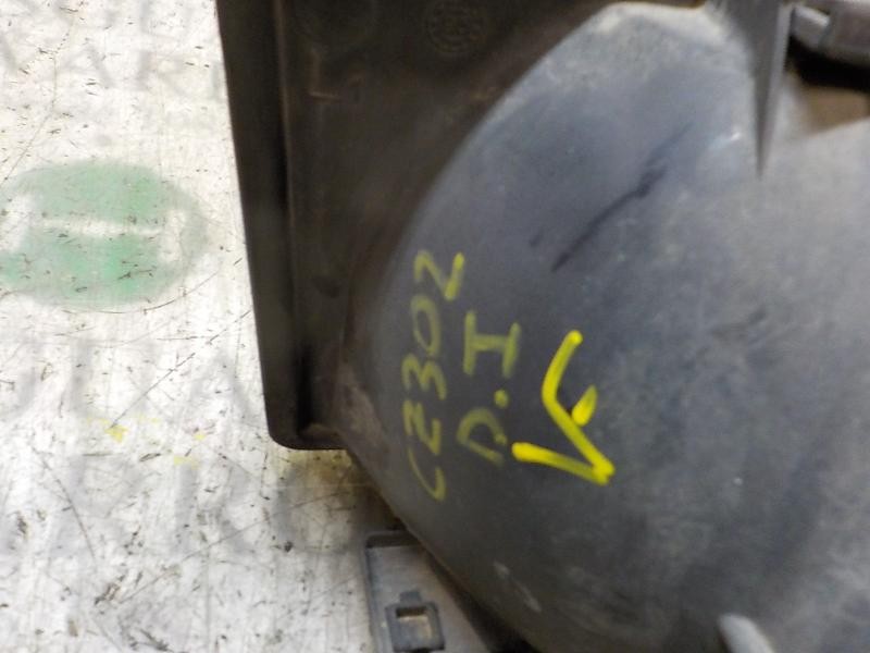 Recambio de faro izquierdo para ford fiesta berl./courier 1.3 cat referencia OEM IAM   