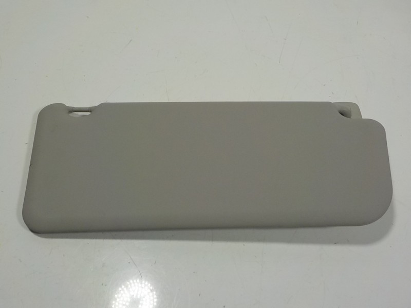 Recambio de parasol izquierdo para toyota proace city 1.5 dci referencia OEM IAM  9809498777 