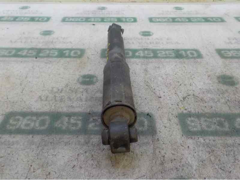 Recambio de amortiguador trasero izquierdo para kia rio (yb) 1.2 cat referencia OEM IAM 553001W001  