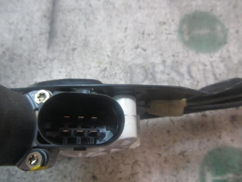 Recambio de elevalunas trasero izquierdo para bmw serie 5 berlina (e60) 525d referencia OEM IAM 51357184745  